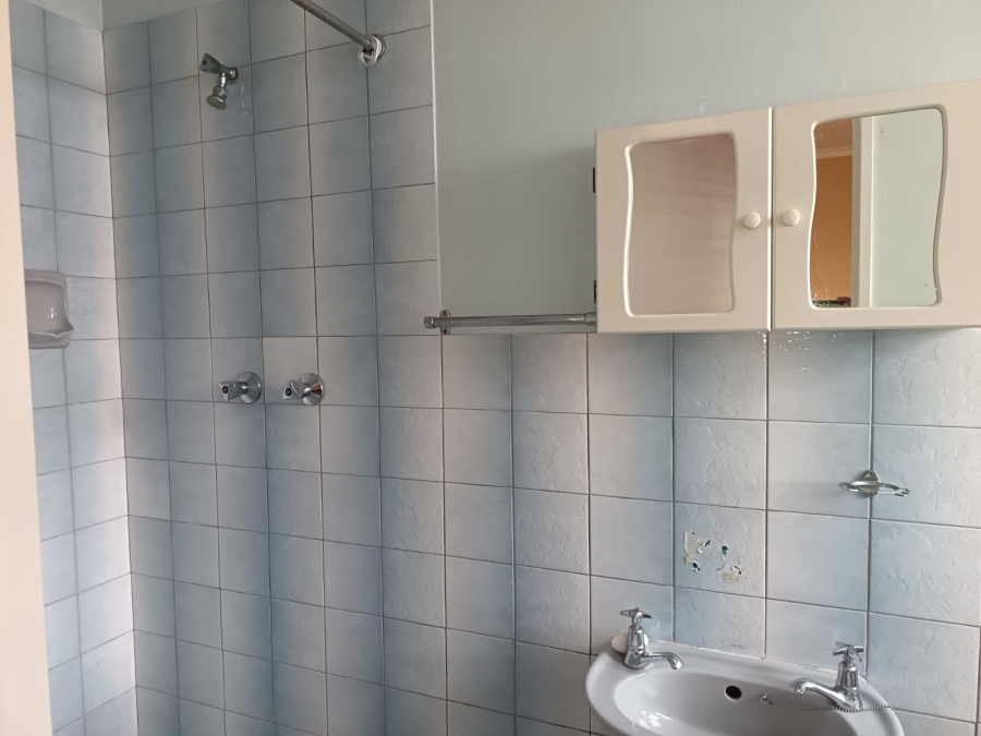 4 Bedroom Property for Sale in Athlone Western Cape